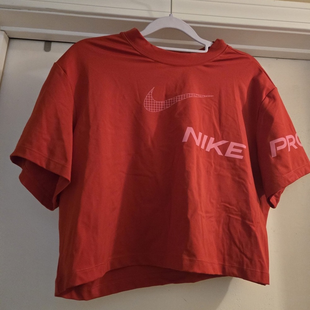 Nike Red Cropped T-Shirt